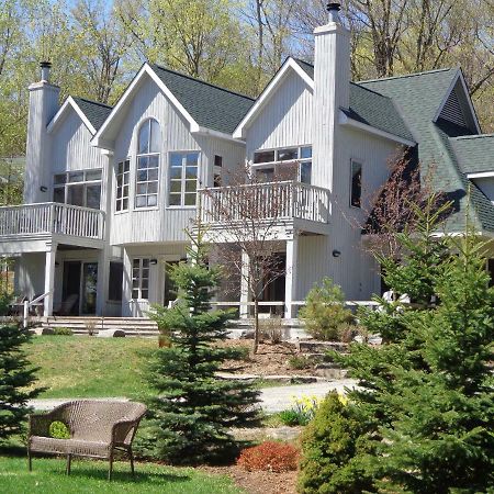 Port Cunnington Lodge Dwight Exterior photo